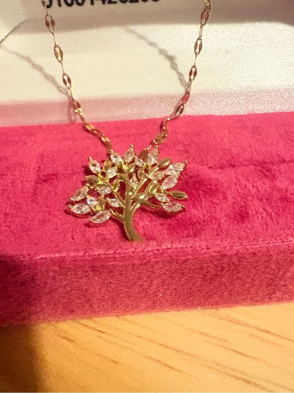 Fashionable and Gorgeous Micro Inlaid Stainless Steel Life Tree Necklace,